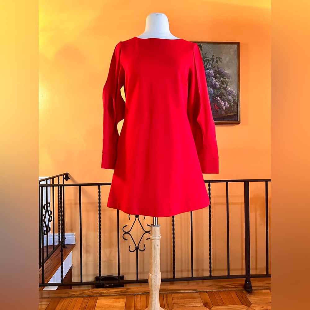 long sleeve cocktail dress by Metisu Brand new. Size M.